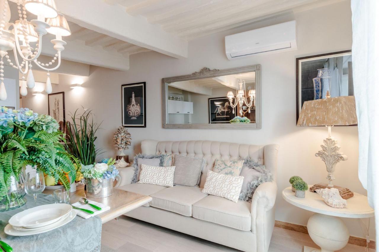 Casa Blanc Lucca